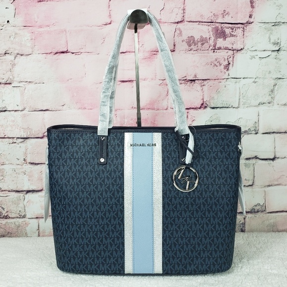 💕LAST ONE💕 Michael Kors Blue Jet Set Tote Set - Picture 2 of 7